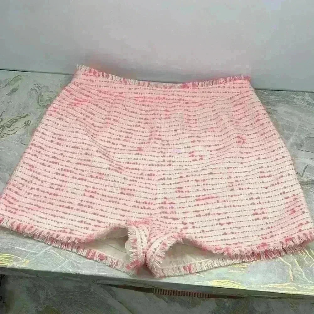 Cinq a Sept Tweed Neon Pink & White Coronado Shorts New - Picture 3 of 8